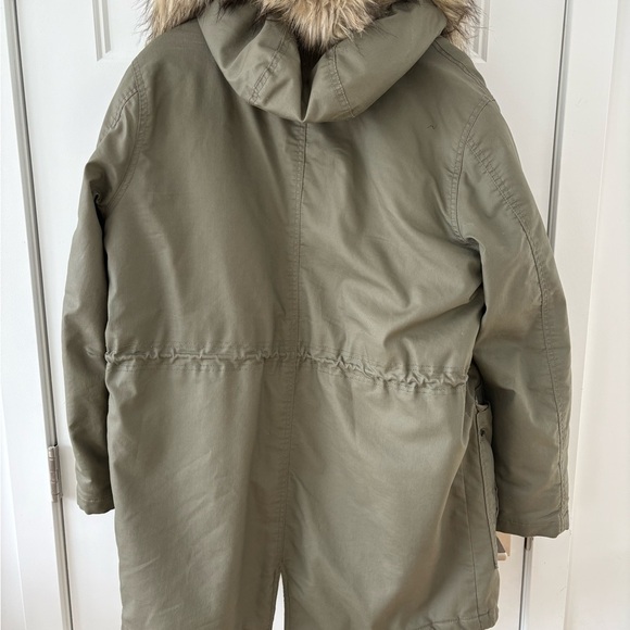American Eagle Olive Green Faux Fur Trim Parka Jacket M - Picture 2 of 5